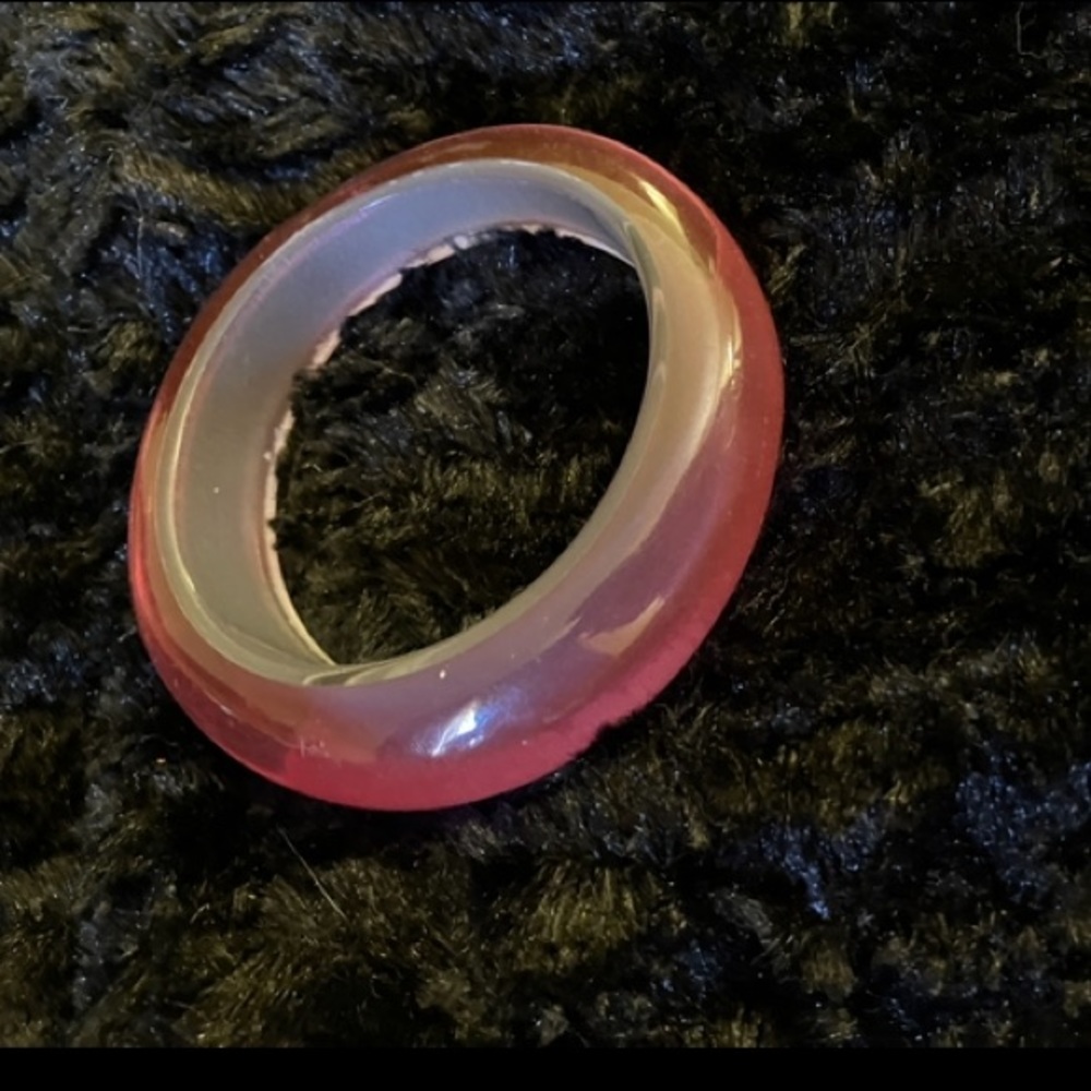 VINTAGE pink plastic bangle.